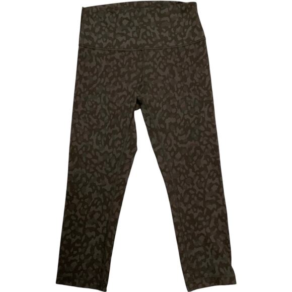 Lululemon Align Formation Camo Deep Coal Multi 21” Crop Size 6 EUC - Picture 6 of 10